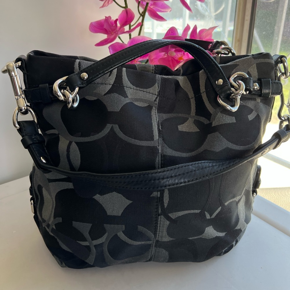Authentic coach purse